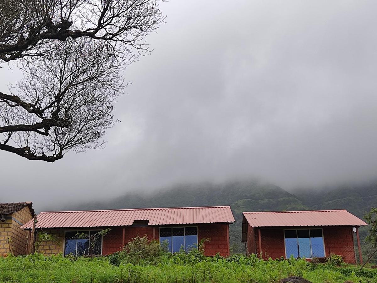 Mysticstays Resort Wai Luaran gambar