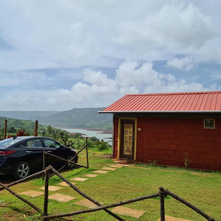 Mysticstays Resort Wai Luaran gambar