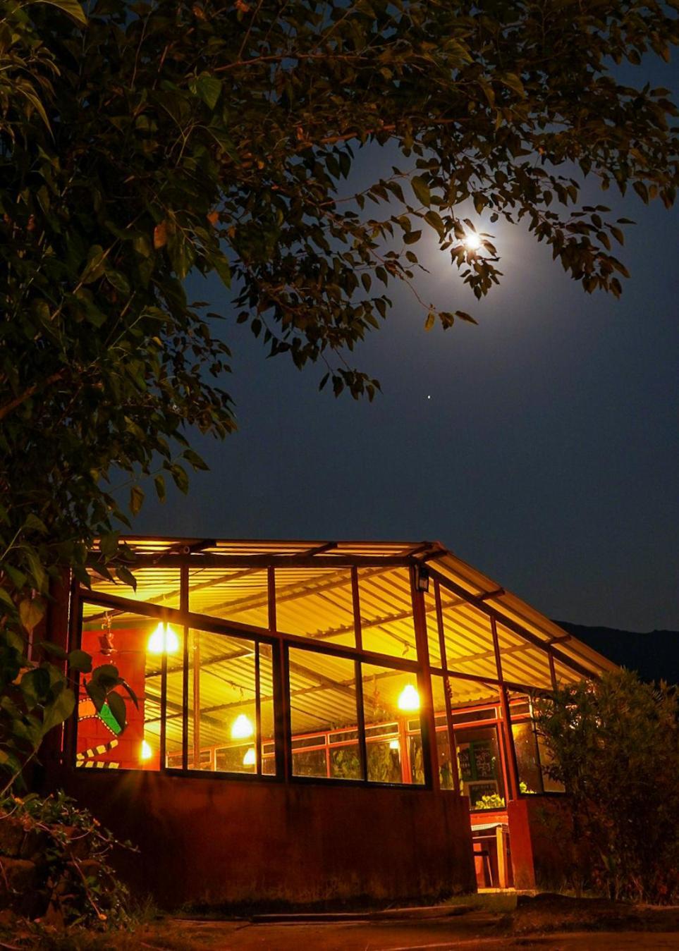 Mysticstays Resort Wai Luaran gambar