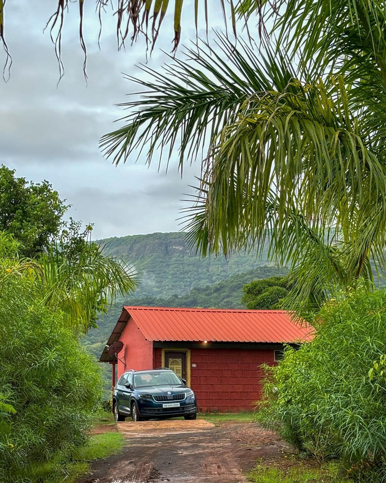 Mysticstays Resort Wai Luaran gambar