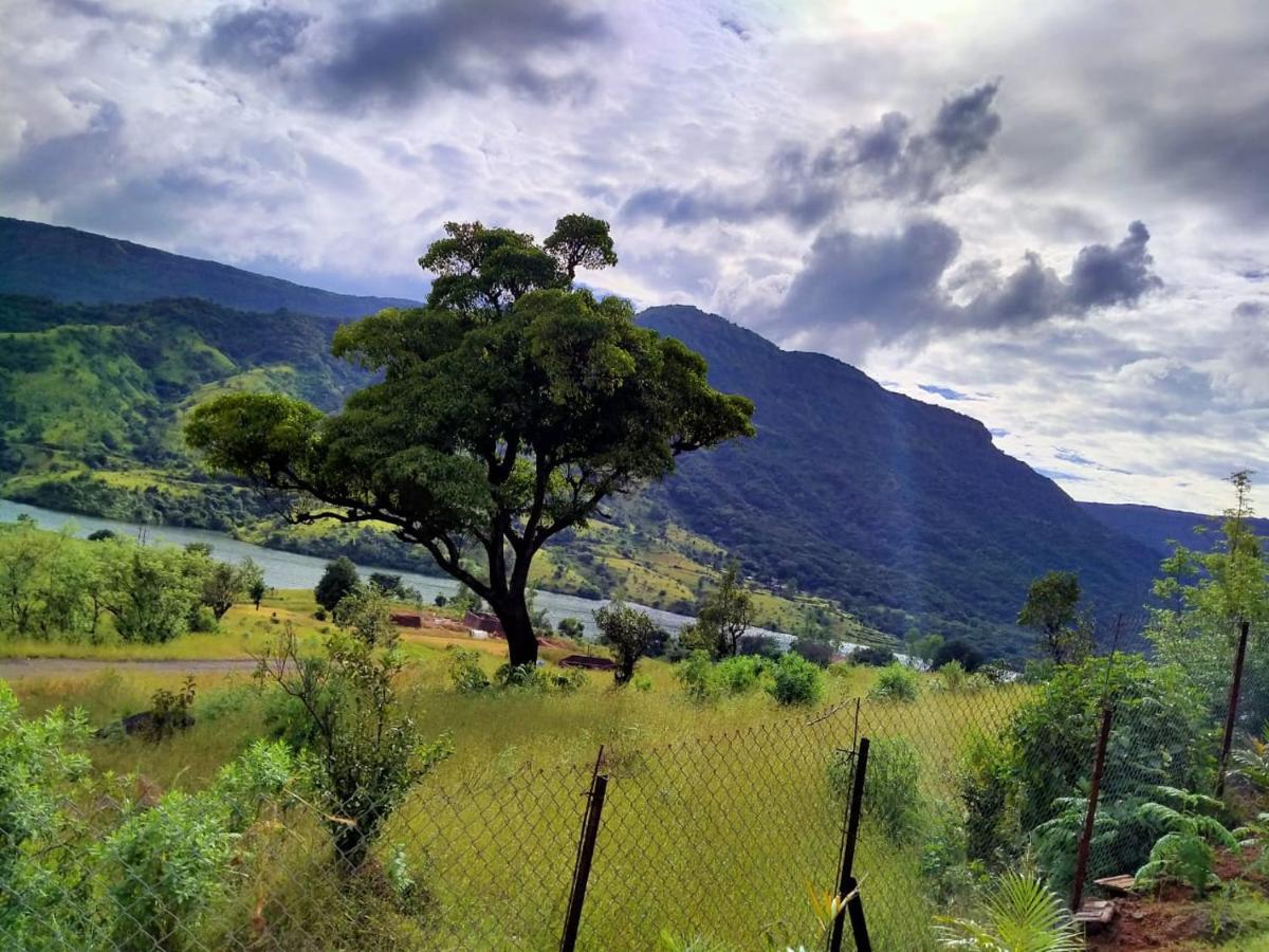 Mysticstays Resort Wai Luaran gambar